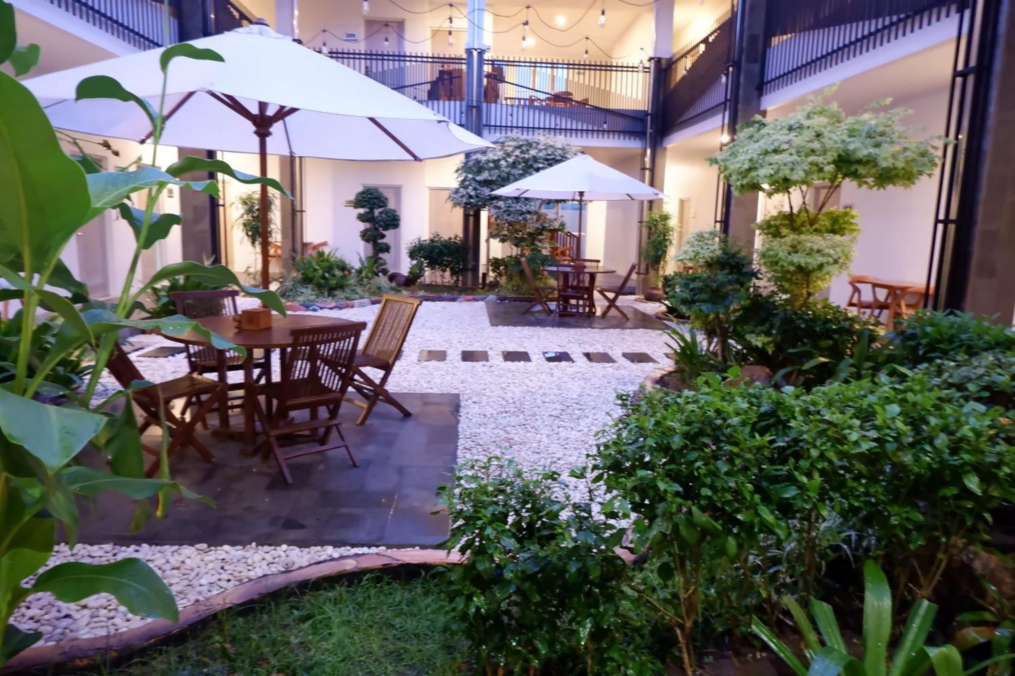 Grand Samota Hotel Sumbawa Ngoại thất bức ảnh