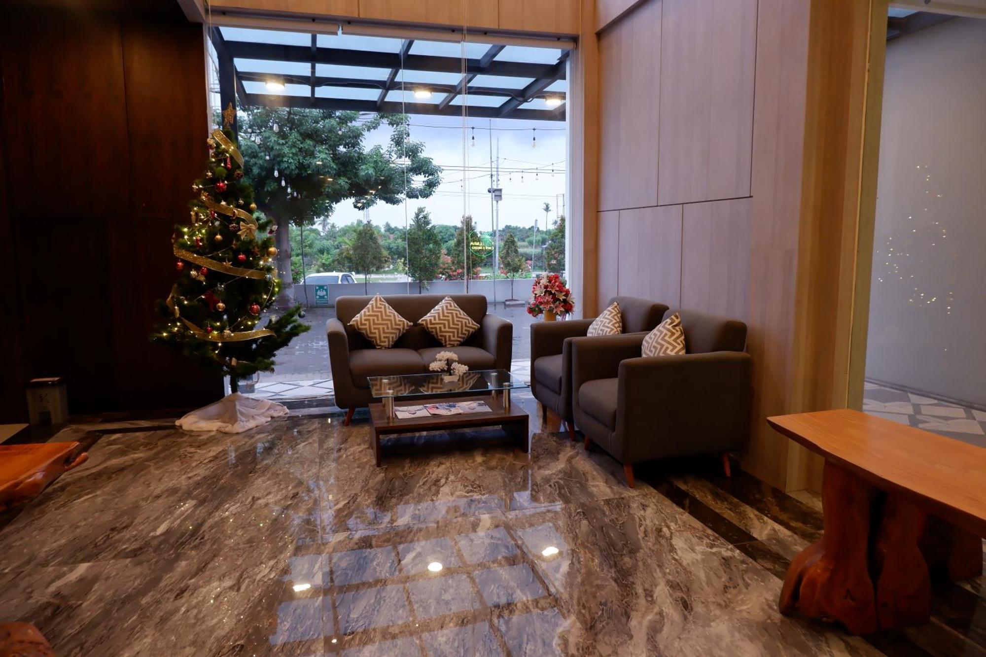 Grand Samota Hotel Sumbawa Ngoại thất bức ảnh